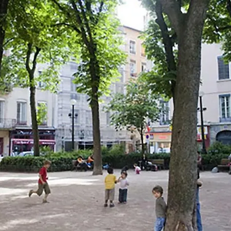 App Lyon4 Coeur X Rousse 86m2 Apartment